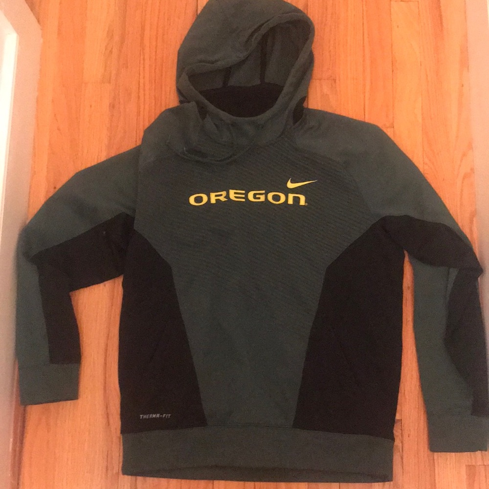 Nike thermal-fit sweatshirt